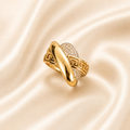 Anillo elegante en 10K