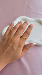Anillo Infinito en oro 10K